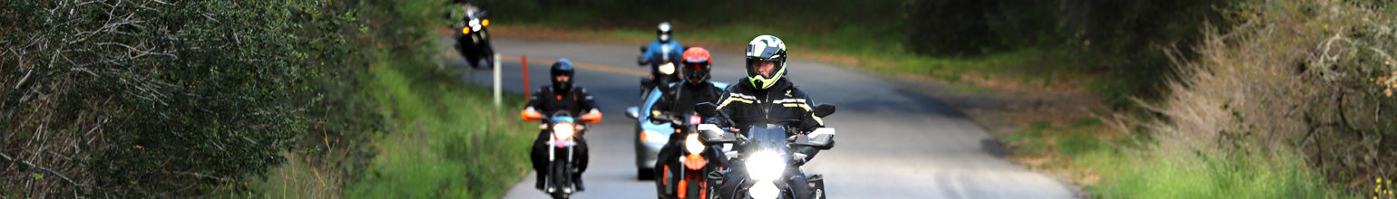 BT2 Bluetooth motorcycle helmet headset with music streaming, GPS audio priority, call access, plus radio Moto‑kit and replacement parts